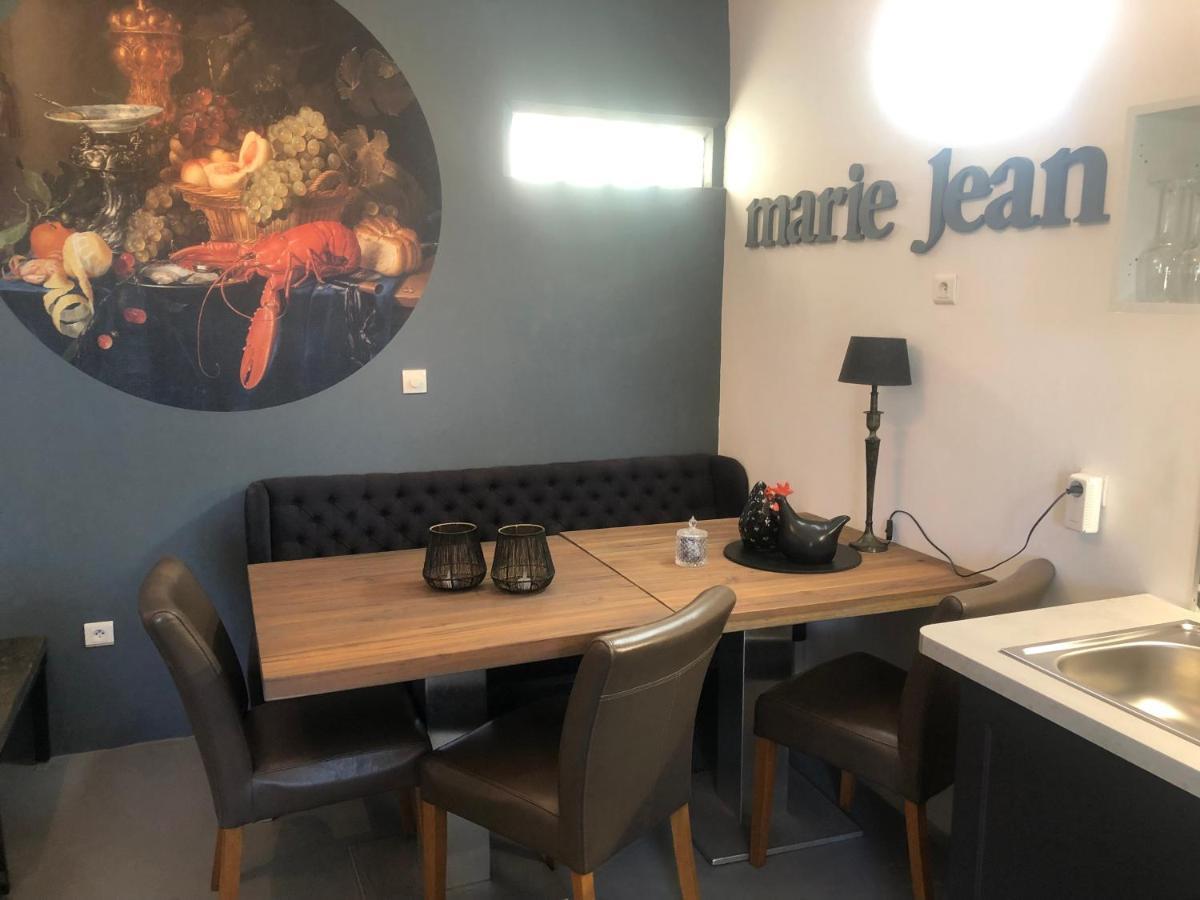 Oupia Marie Jean Chambre D'Hotes & Gite מראה חיצוני תמונה